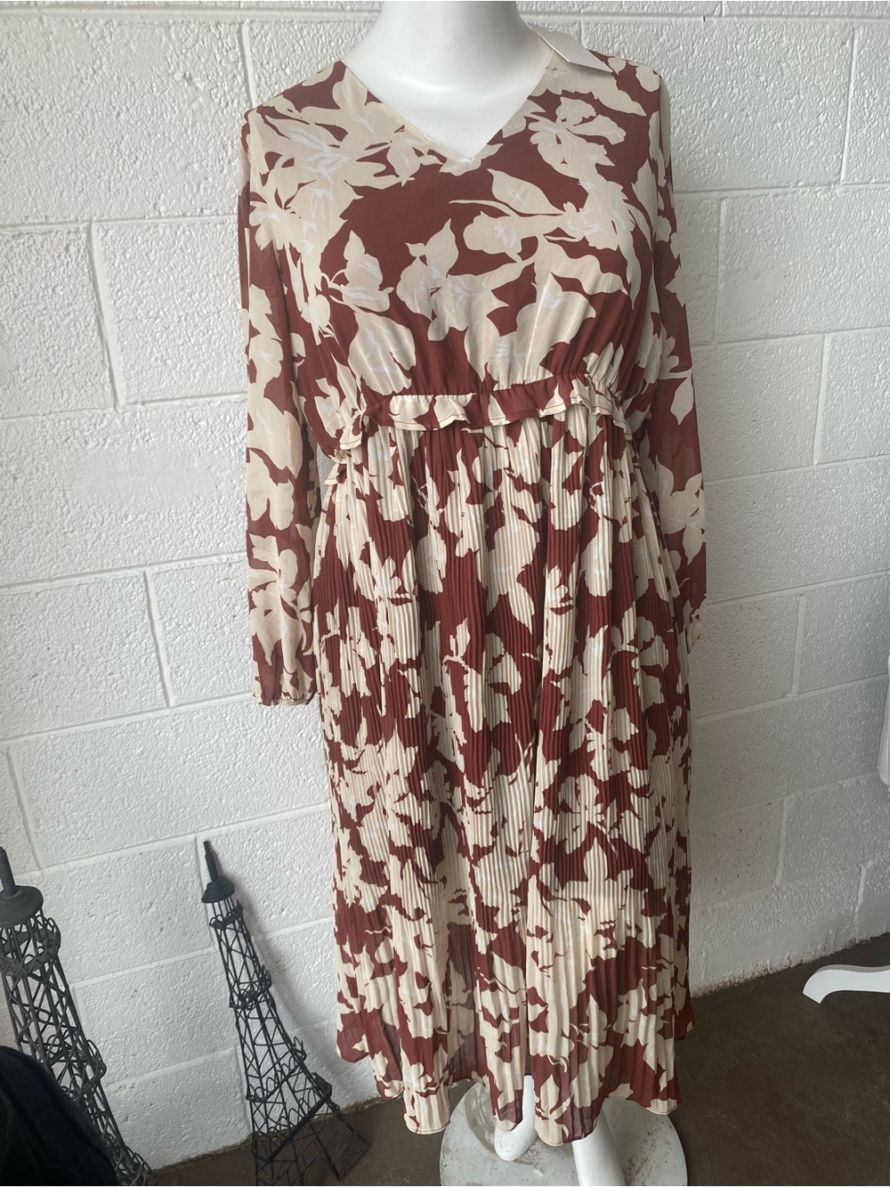 Grace Karin Cream and Brown Floral Pleated Maxi Dress